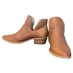 SOHO‎ COBBLER Daedrmr Cognac Leather Bootie Women’s Size 9